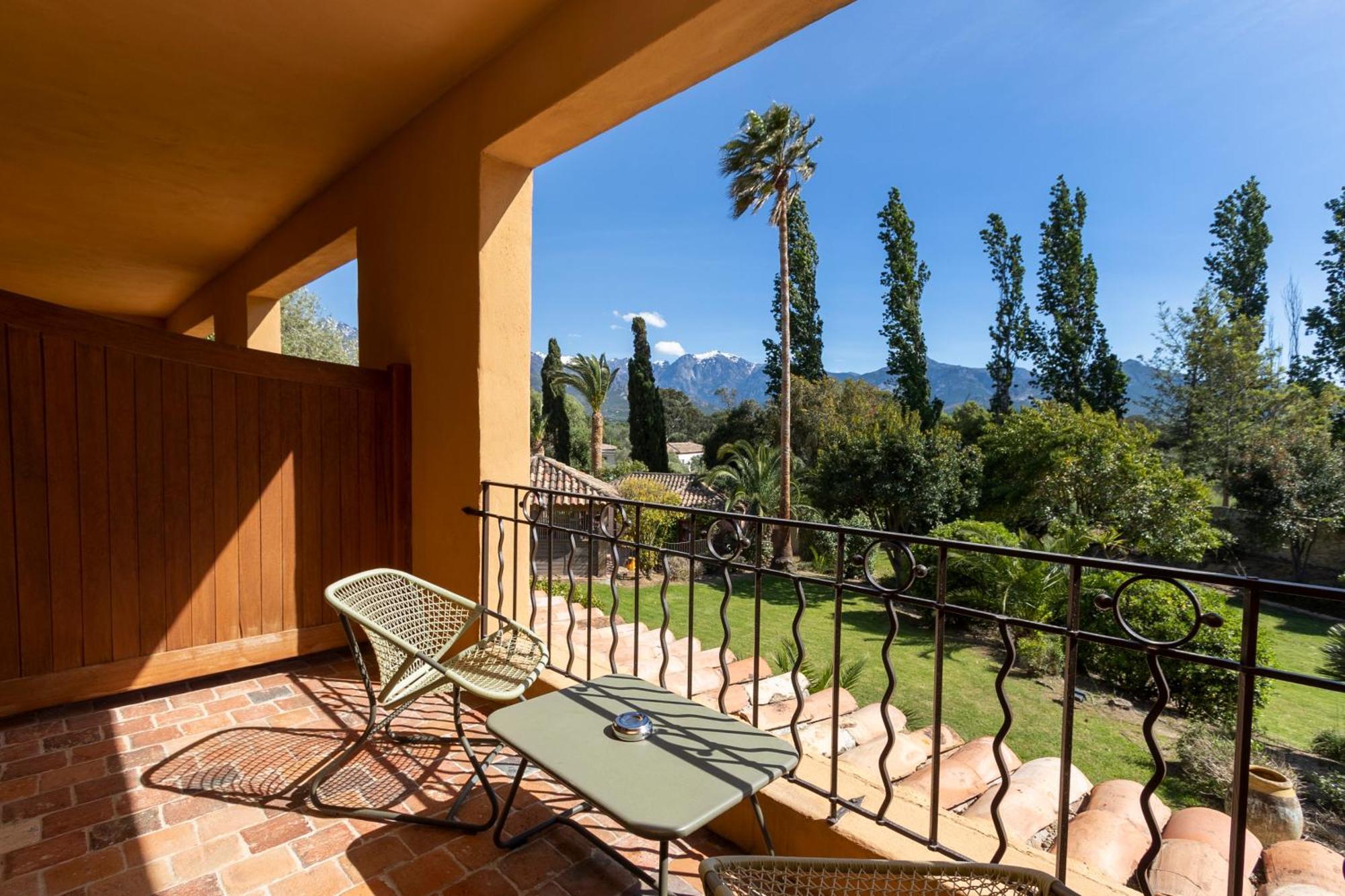 Hotel La Signoria Calvi  Esterno foto